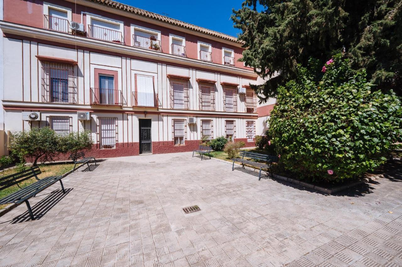 Sevillano apto en Centro cerca de Santa Justa Exterior foto